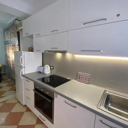 Ambra 'Next To The Sea' Apartment Durres Exterior photo